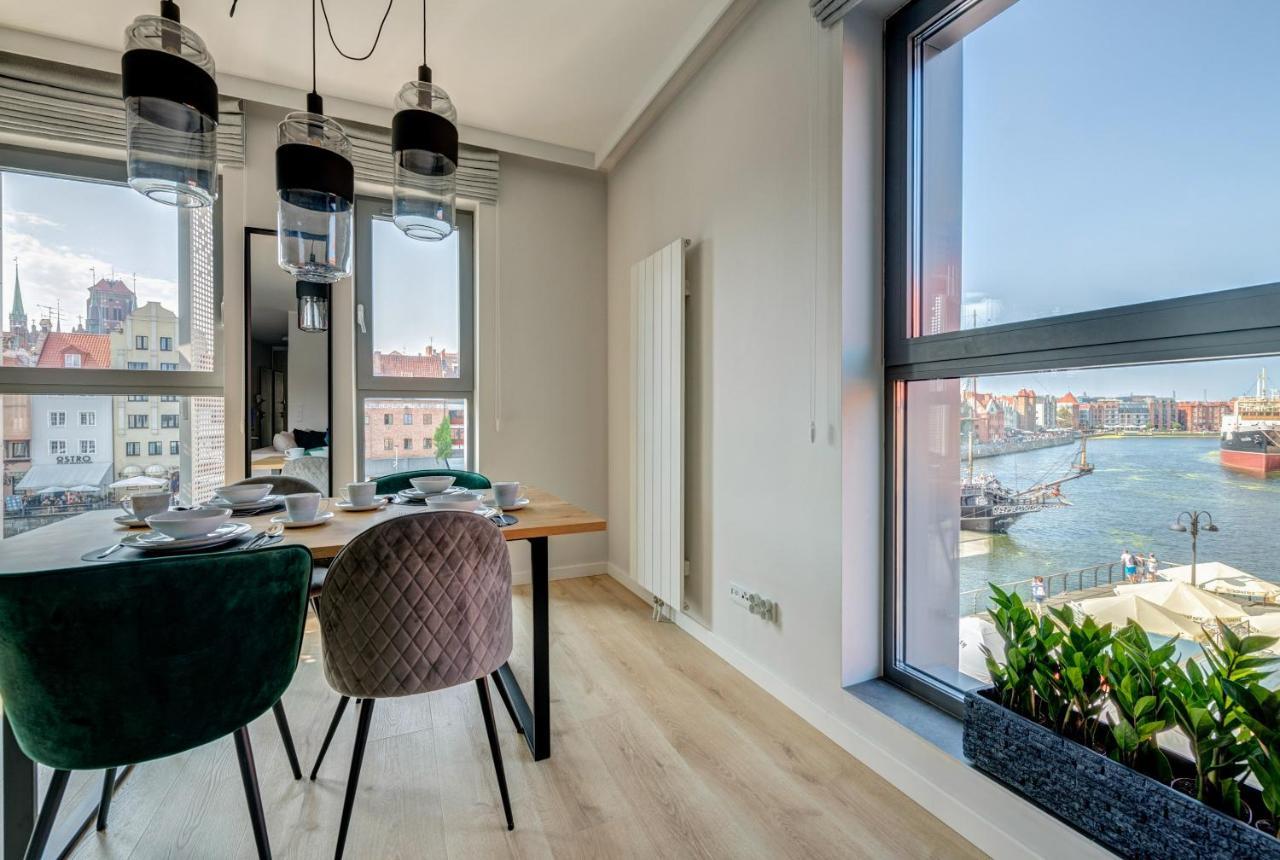 The Black Crane Apartment グダニスク エクステリア 写真