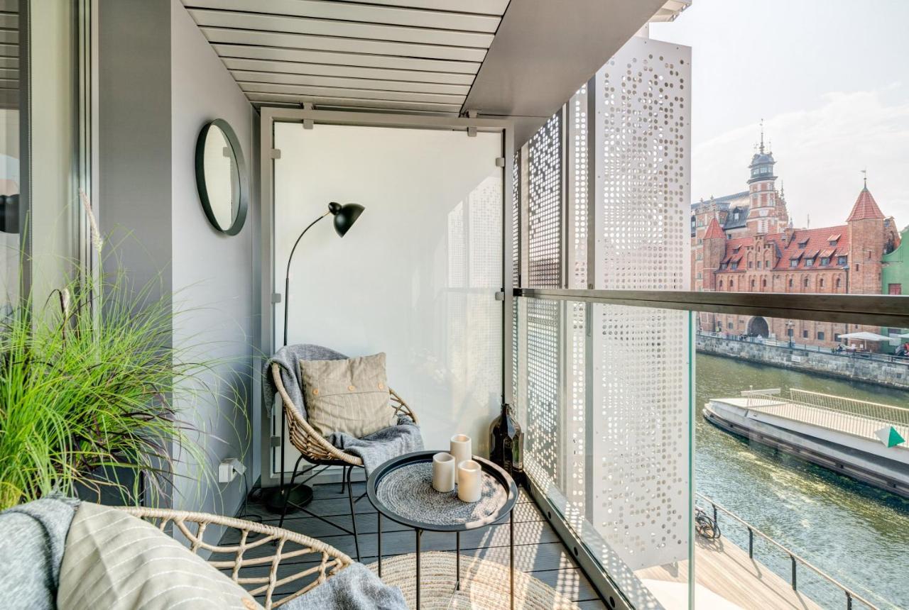 The Black Crane Apartment グダニスク エクステリア 写真